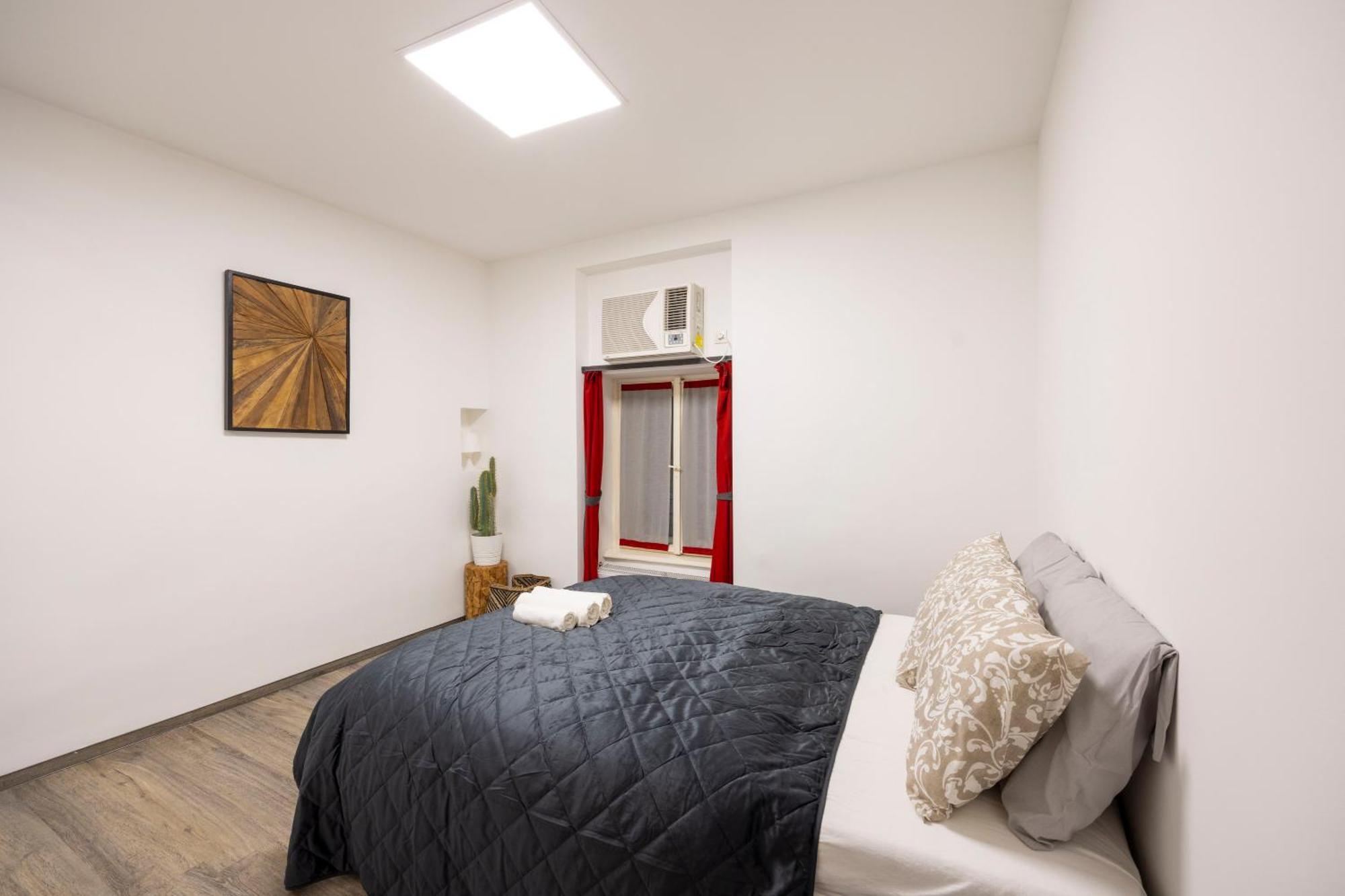 Deluxe Central Elizabeth Residence W/ 4Bedrm, 2Bathrm, 1Lvngrm Budapest Exterior foto